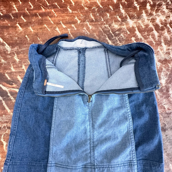 Free People Patchwork Denim Mini Skirt Y2K Size 0 Zip Back Two Tone Jean - Picture 4 of 7